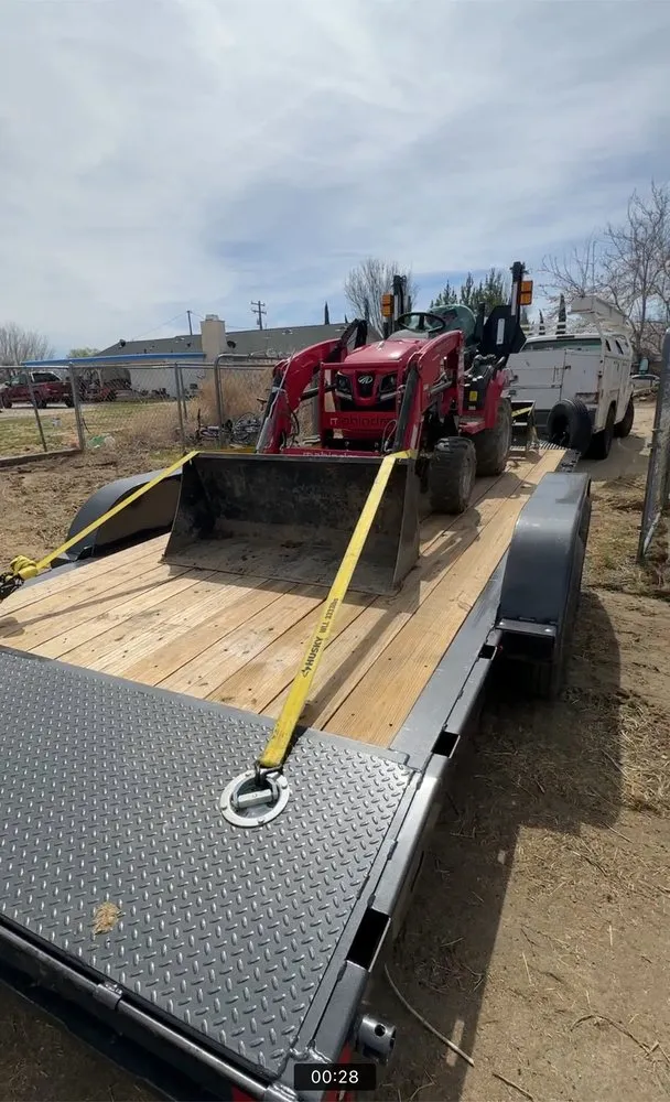 Trusted lawn mowing service in Palmdale, CA - Tractor N Trailer