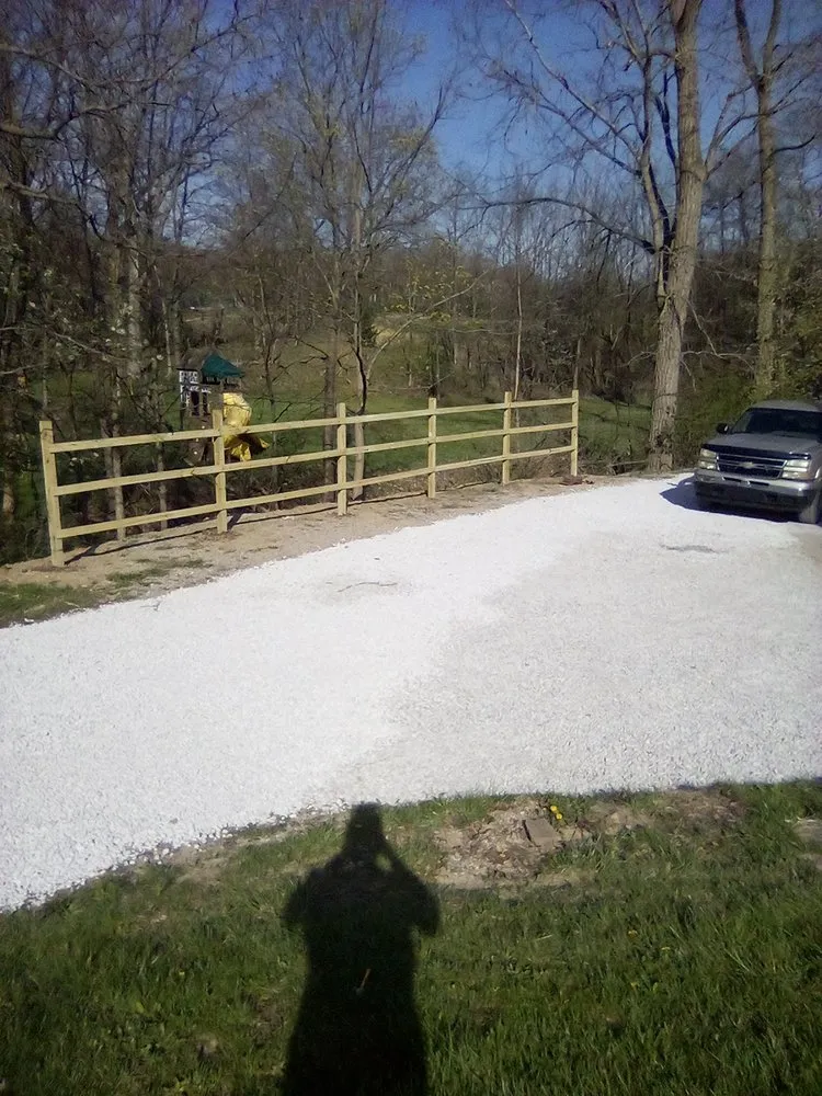 Affordable yard cleanup service in Strongsville, OH - Trade & Barter Labor