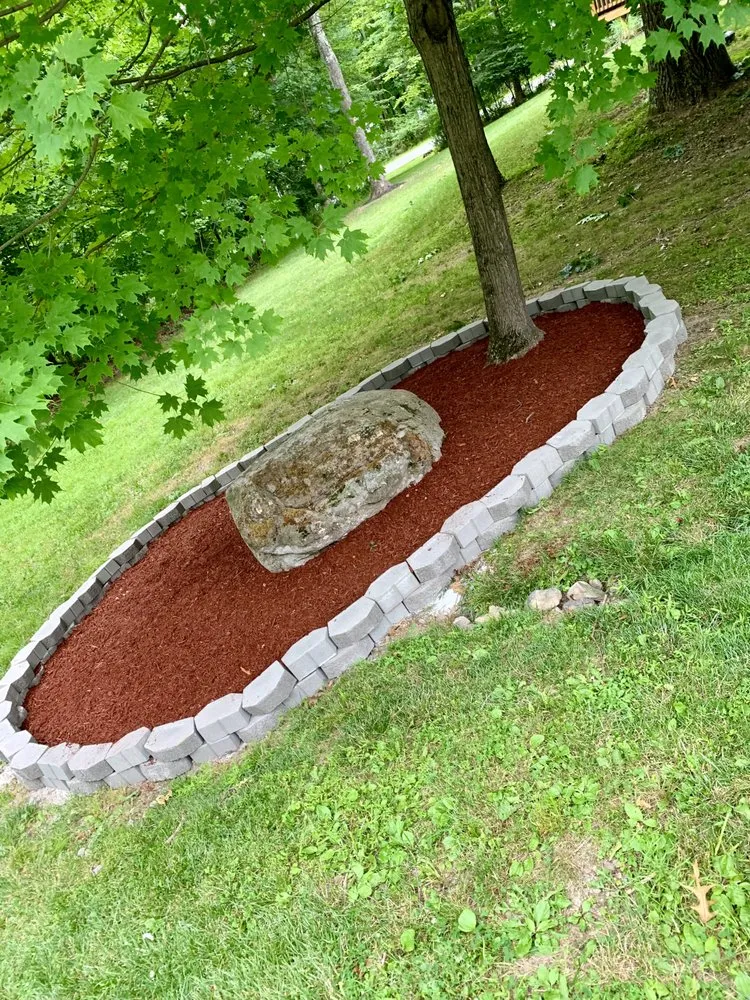 Top-rated landscape design for residential properties in Stroudsburg, PA by Trademind & Scapes