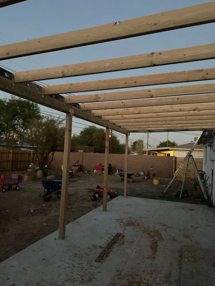 Custom lawn care service with custom design across Scottsdale, AZ - Trader's Trunk