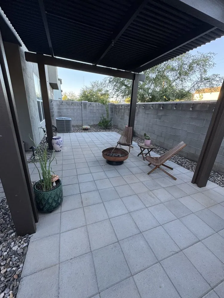 Professional residential landscaping experts serving Scottsdale, AZ - Trader's Trunk