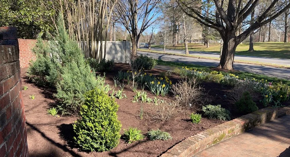 Expert garden landscaping in Manakin-Sabot, VA by Train of Manakin Landscaping