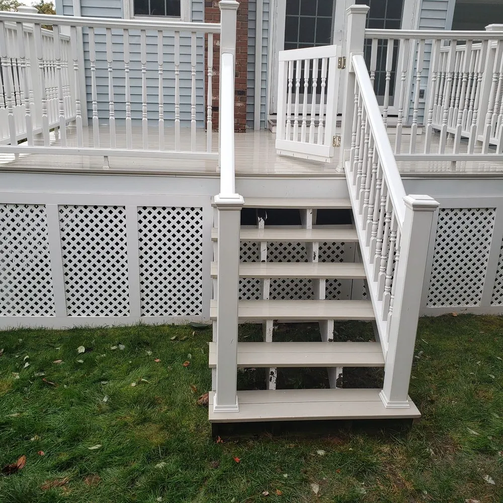 Professional residential landscaping experts serving New Britain, CT - Tramonto Bello Landscaping & Painting