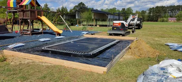 Trampoline Installations Logo