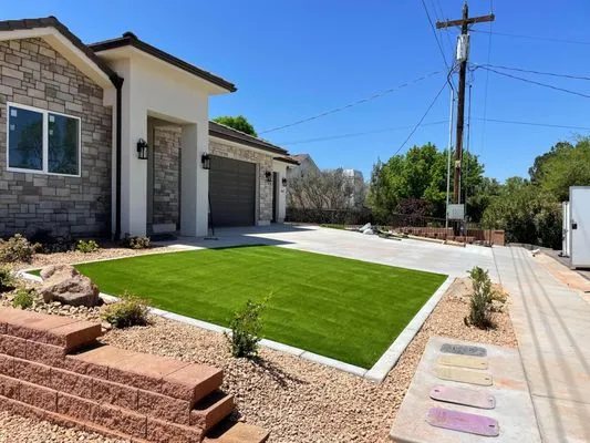 Trani's Landscaping: Serving Southern Utah Logo