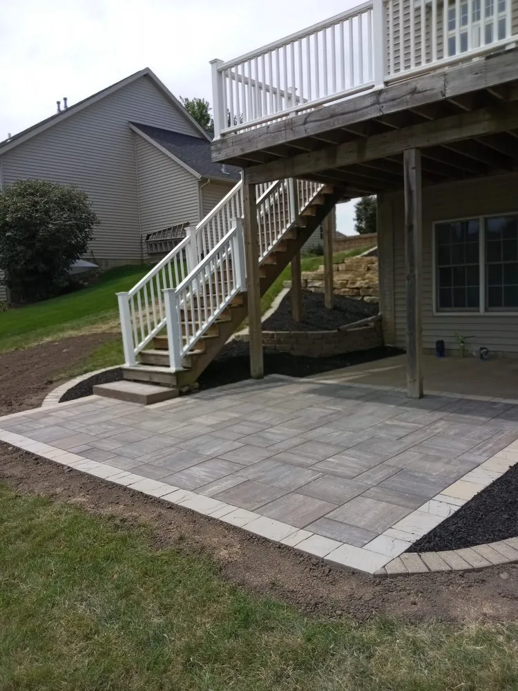 Trusted yard maintenance in Davenport, IA by Tranquil Renditions Artscaping