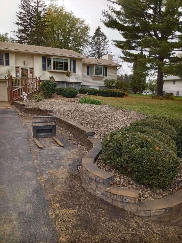 Reliable landscape design near you in Davenport, IA by Tranquil Renditions Artscaping