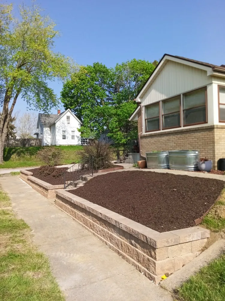 Trusted outdoor landscaping experts serving Davenport, IA - Tranquil Renditions Artscaping