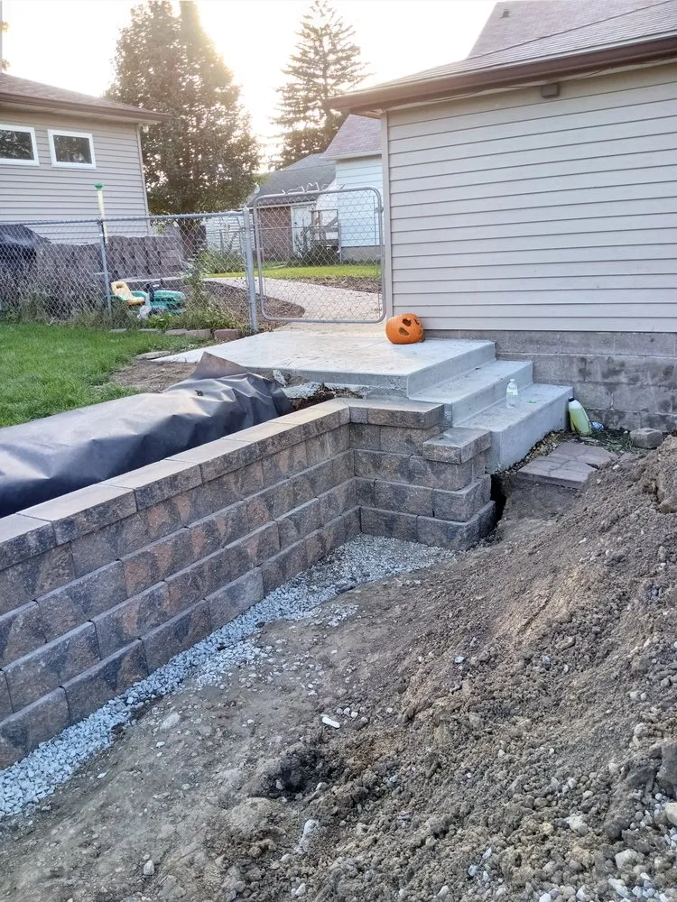 Reliable yard cleanup service in Davenport, IA by Tranquil Renditions Artscaping