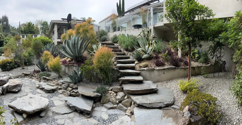 Custom garden landscaping in Riverside, CA by Trans Garden