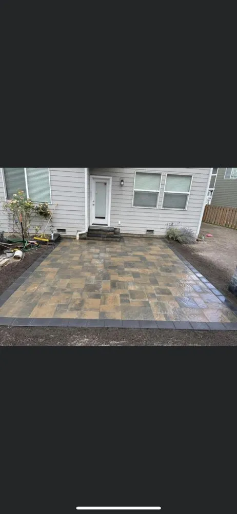 Local residential landscaping in Spanaway, WA by Tran's Landscaping & Gardening