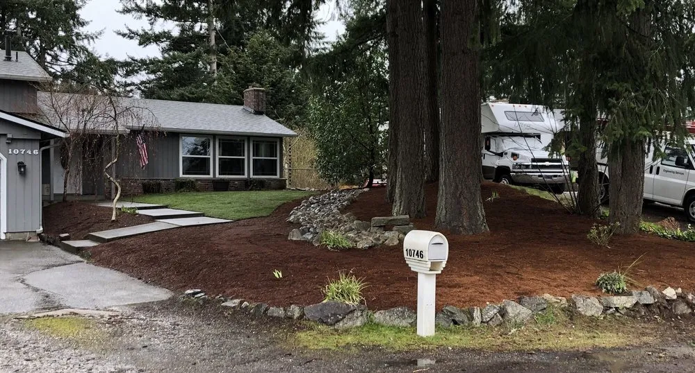 Local landscape design experts serving Spanaway, WA - Tran's Landscaping & Gardening