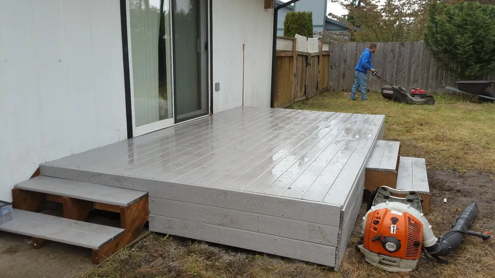 Professional yard maintenance for homes in Spanaway, WA by Tran's Landscaping & Gardening