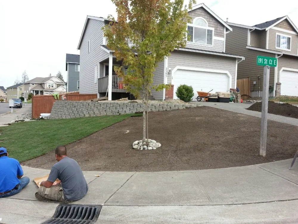 Expert landscaping services in Spanaway, WA - Tran's Landscaping & Gardening