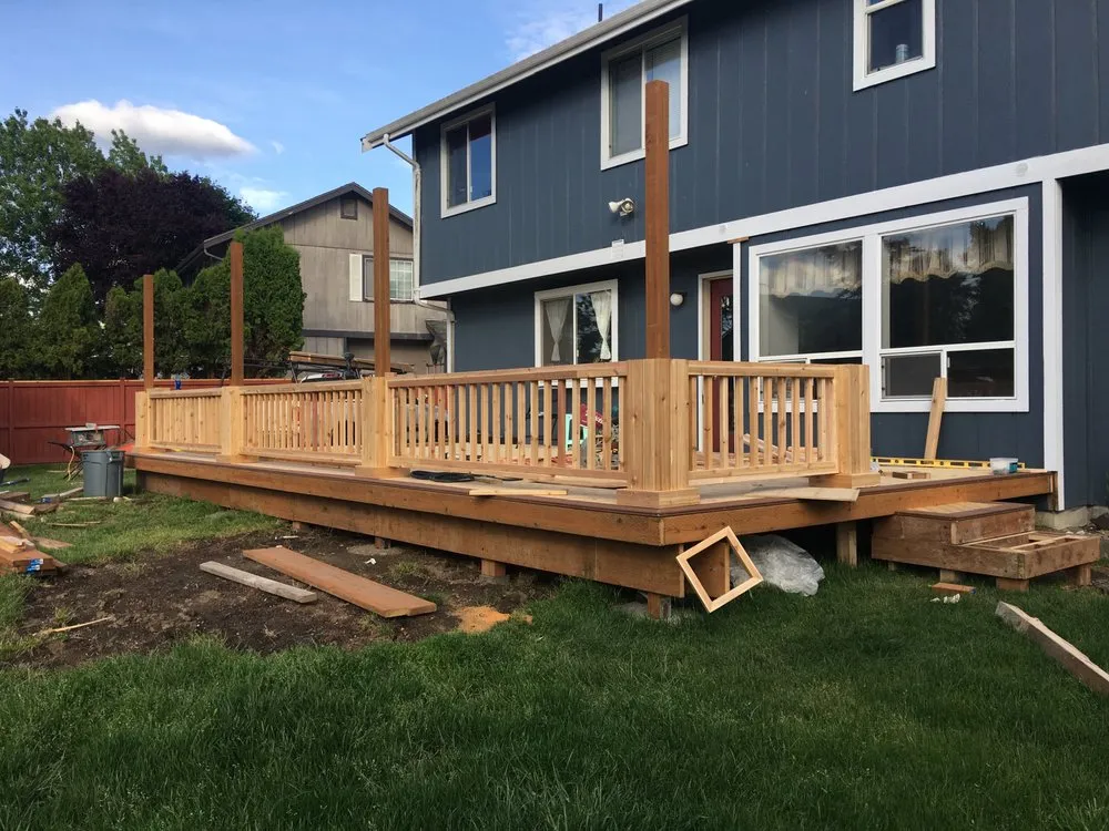 Professional lawn care service experts serving Tacoma, WA - Tran's Landscaping