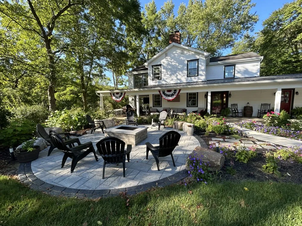 Reliable lawn mowing service in Baden, PA - Transfigurations Landscaping + Construction