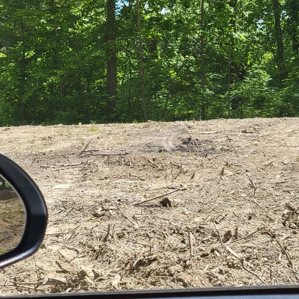 Custom lawn mowing service in Pataskala, OH by Transformation Landscaping