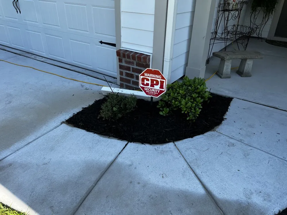 Top-rated yard cleanup service experts serving Johns Island, SC - Transformed Landscape Design and Maintenance