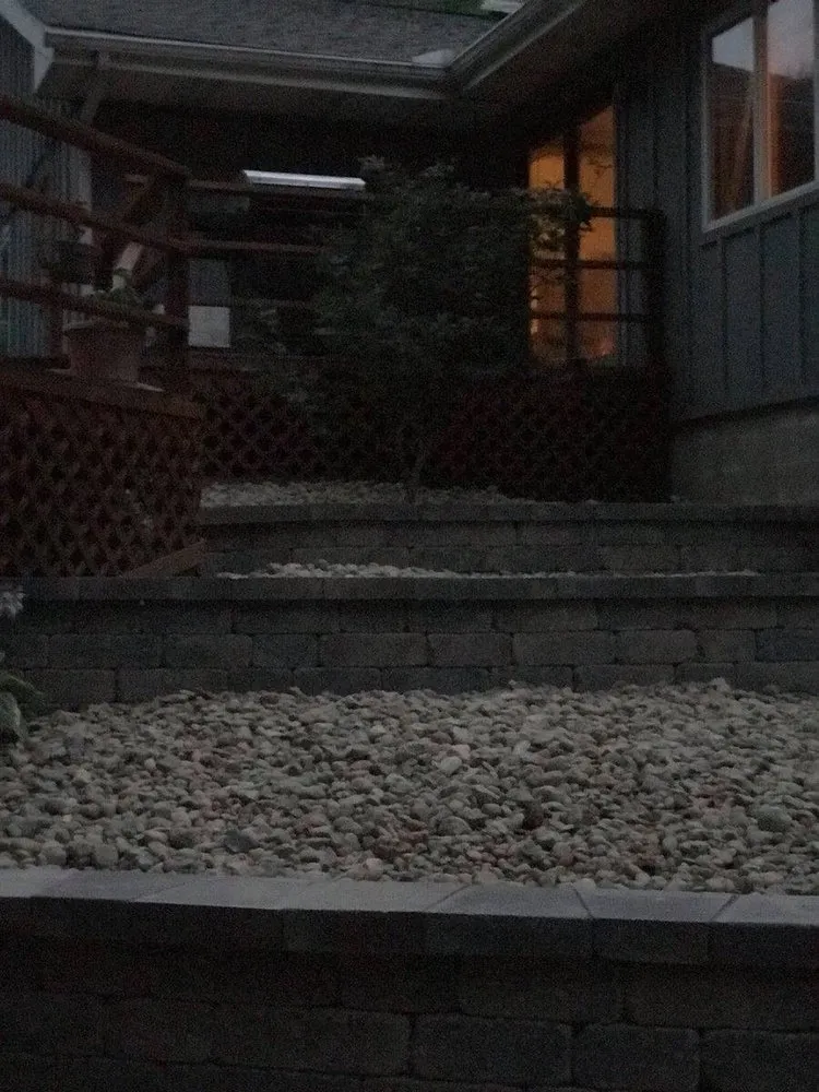 Custom yard maintenance for beautiful yards in Peoria, IL by Trap Construction