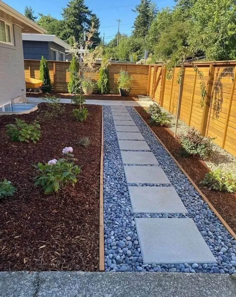 Reliable yard cleanup service experts serving Stockton, CA - Traviezo Landscaping