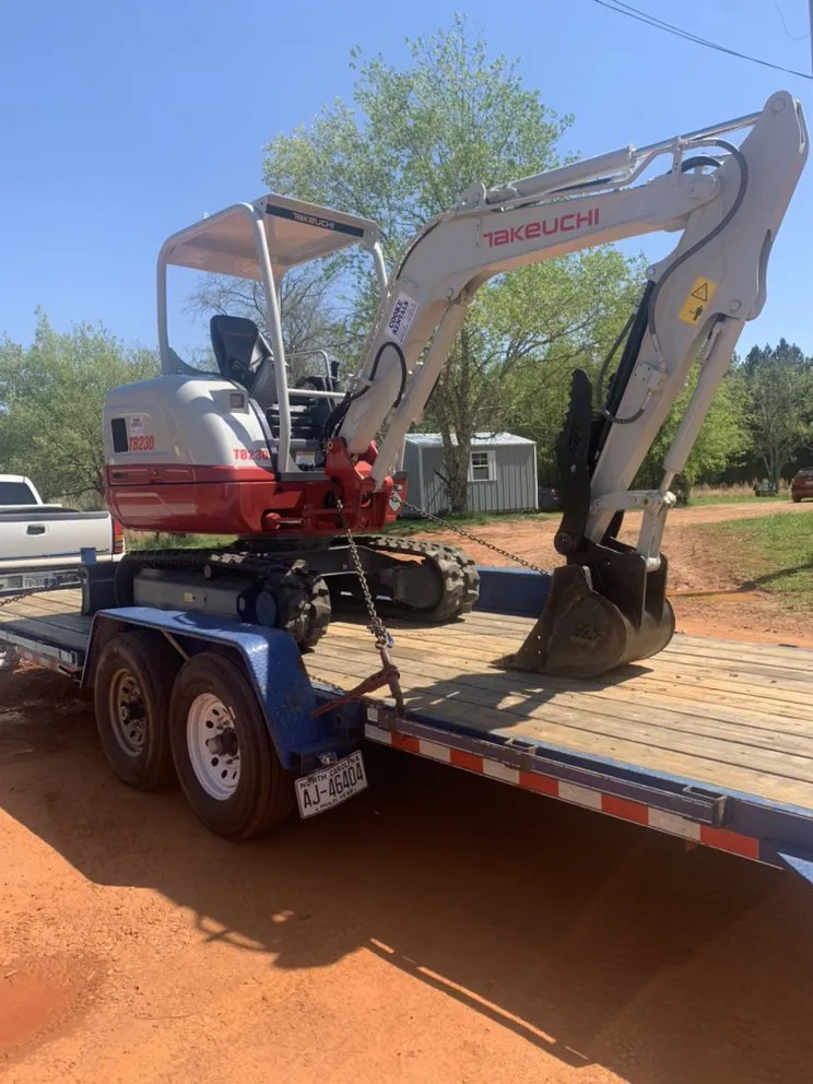 Top-rated lawn care service for residential properties across Lincolnton, NC - Travis’ Landscaping