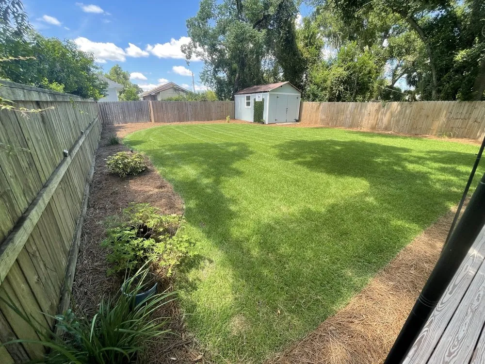 Top-rated lawn mowing service for residential properties across Milton, FL - Travis Lawncare