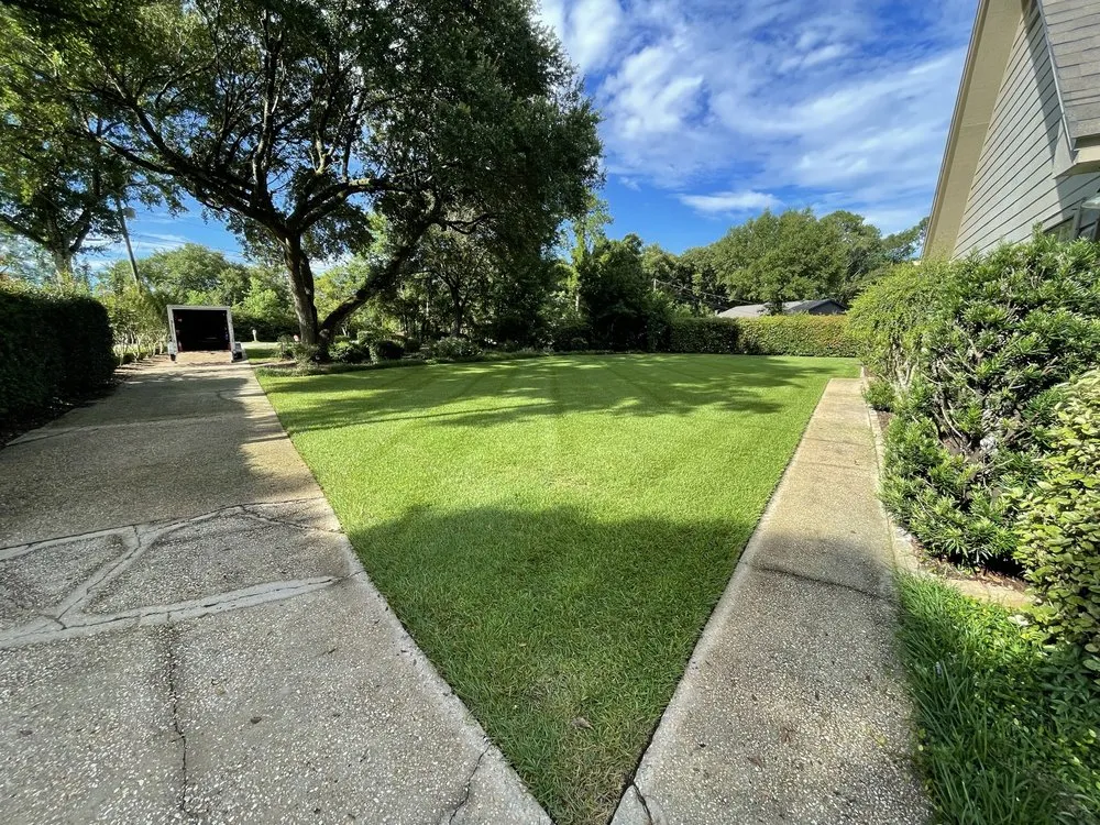 Professional landscape design in Milton, FL by Travis Lawncare