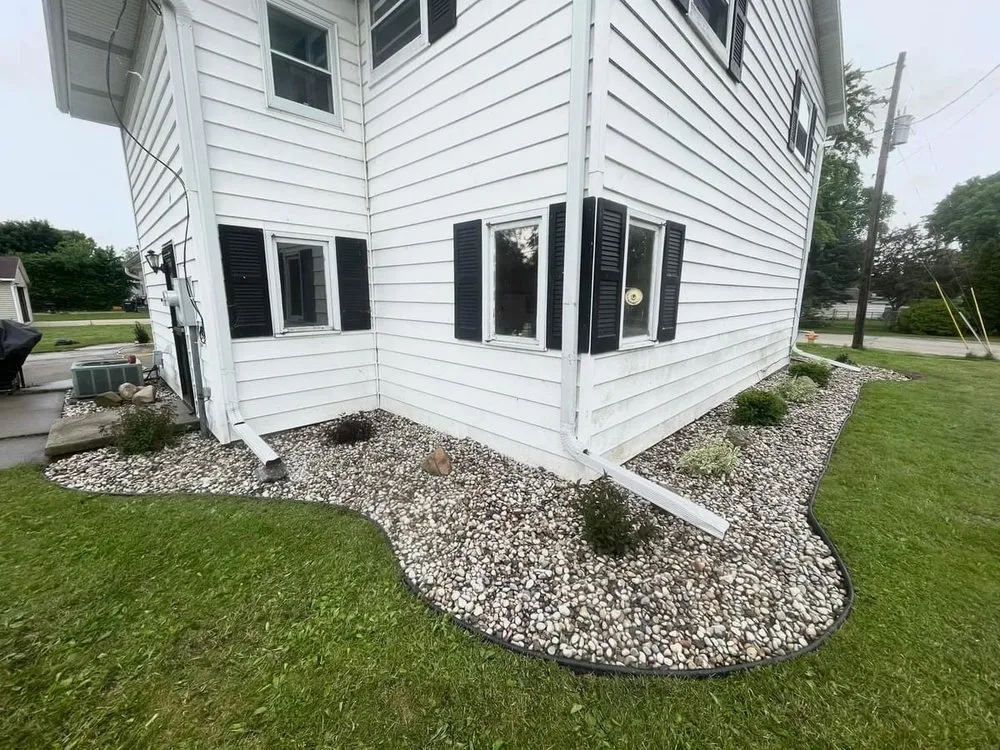 Expert landscape installation for beautiful yards across Winneconne, WI - Travis Leichtfuss