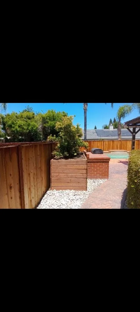 Custom garden landscaping in Tracy, CA by Travis Preston Landscaping