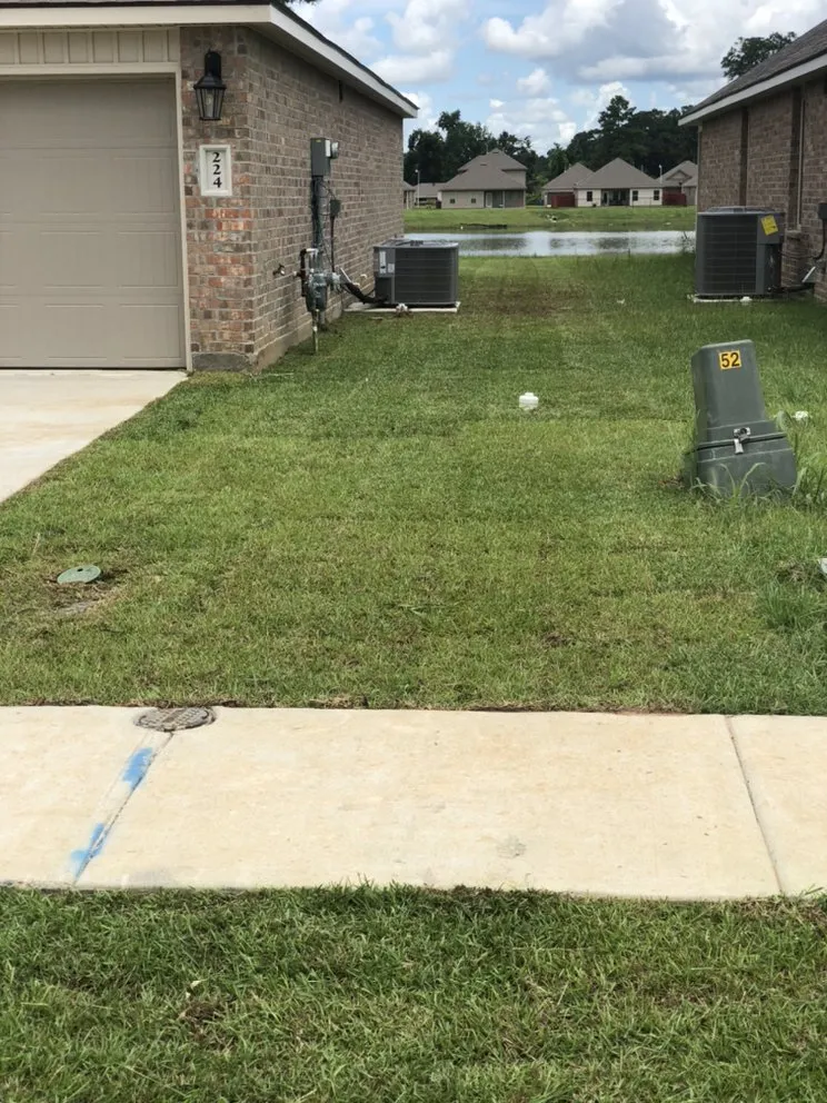 Trusted garden landscaping in Lafayette, LA - Trays Lawn and Landcape Maintenance