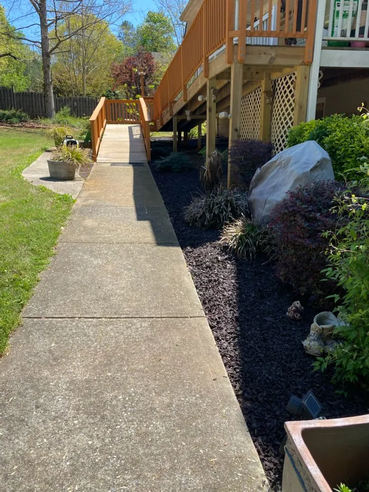 Local outdoor landscaping experts serving Dallas, GA - TRB Landscaping & Lawn Maintenance