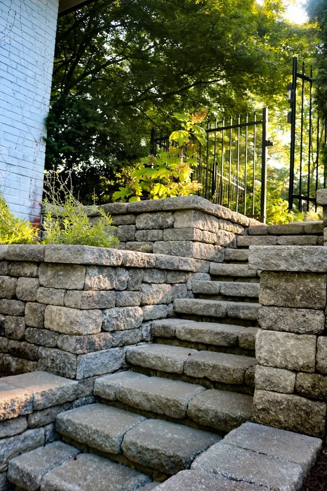 Affordable outdoor landscaping in Fenton, MO - TRC Outdoor