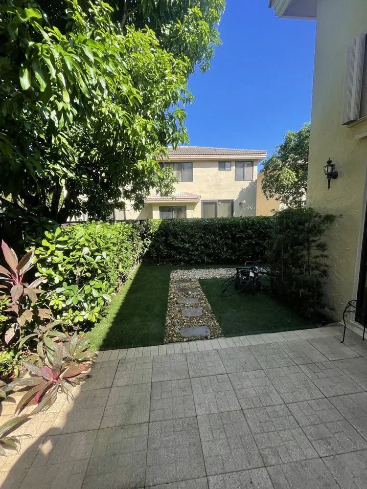 Expert landscaping services for residential properties across Hollywood, FL - Tree & Landscape Mastery