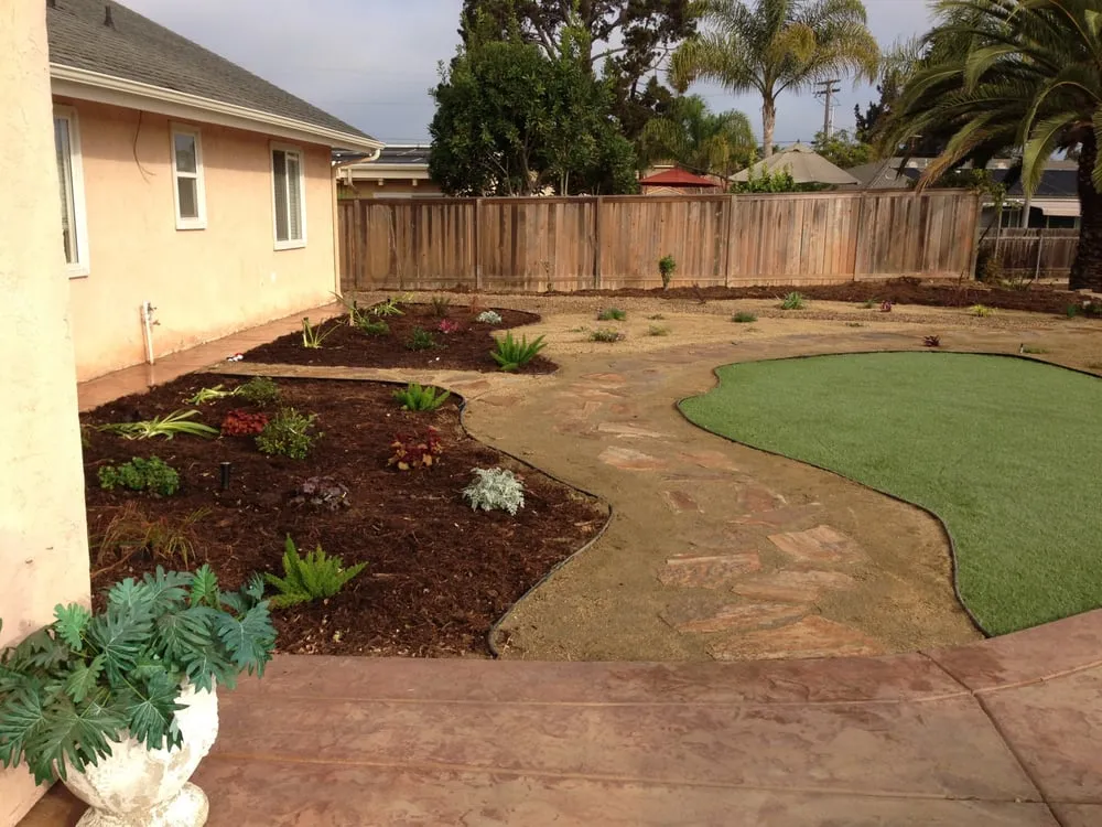 Custom residential landscaping experts serving Encinitas, CA - Tree & Palm Trimming & Landscape Maintenance