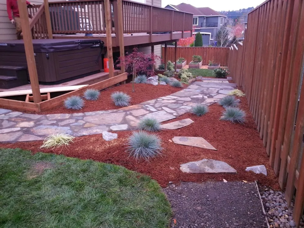 Top-rated lawn care service in Tualatin, OR by Tree Bee Landscapes