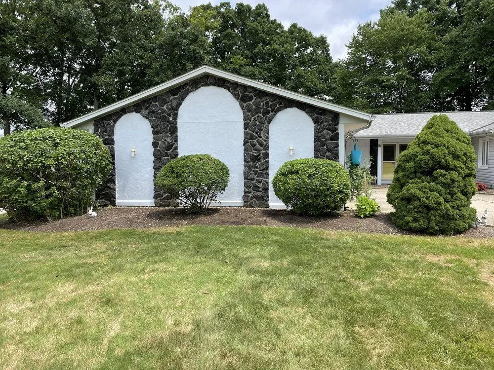 Local yard maintenance in Kent, OH by Tree City Lawn & Garden