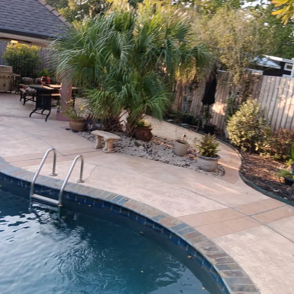 Top-rated garden landscaping experts serving Lafayette, LA - Tree Down