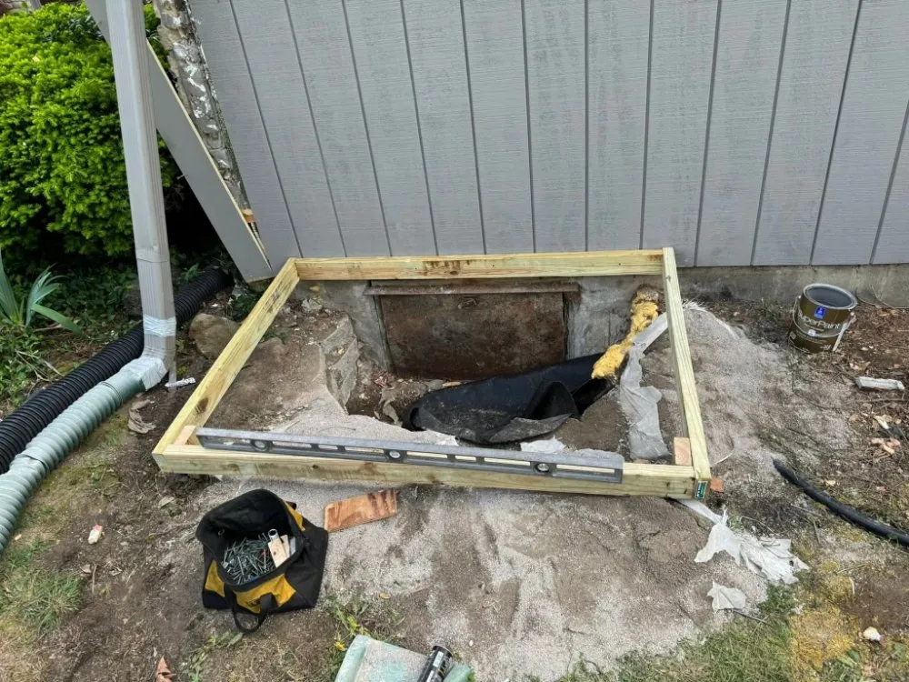 Reliable lawn mowing service experts serving Indianapolis, IN - Tree Medics