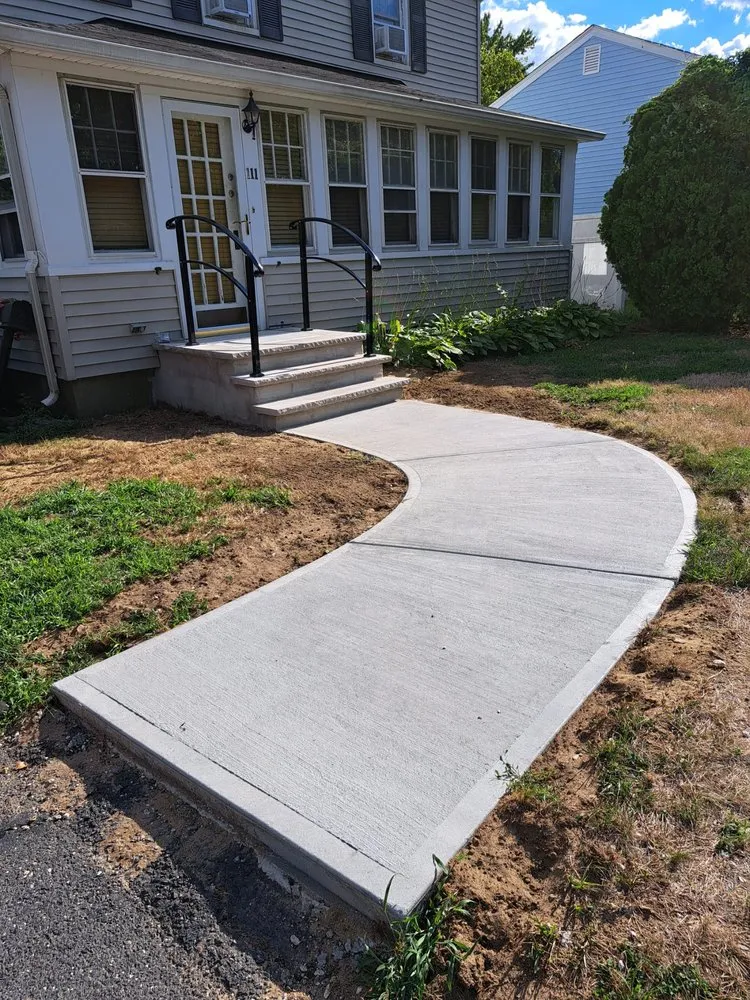 Professional lawn mowing service with custom design across Woodbridge Township, NJ - Tree Of Life