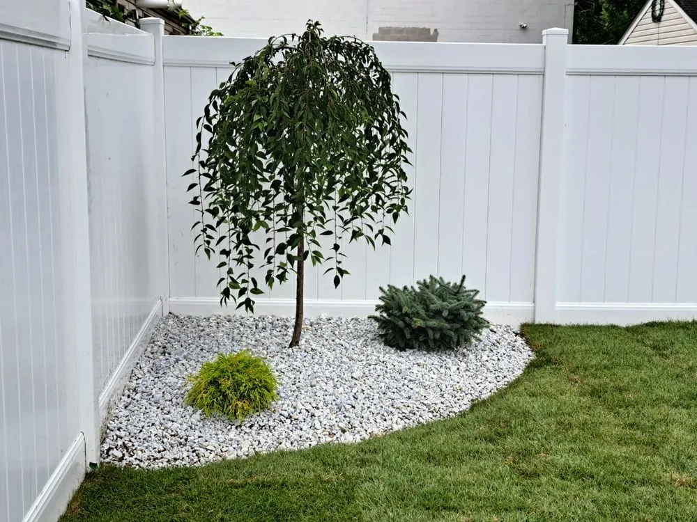 Custom garden landscaping in Woodbridge Township, NJ by Tree Of Life