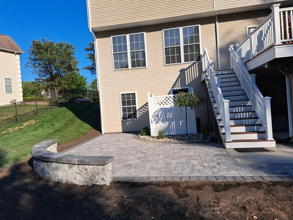 Top-rated yard maintenance experts serving Woodbridge Township, NJ - Tree Of Life