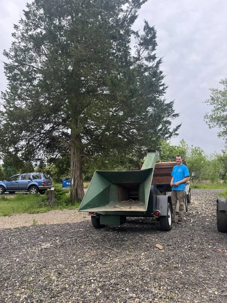 Local yard maintenance for beautiful yards in Englishtown, NJ by Tree ReLeaf