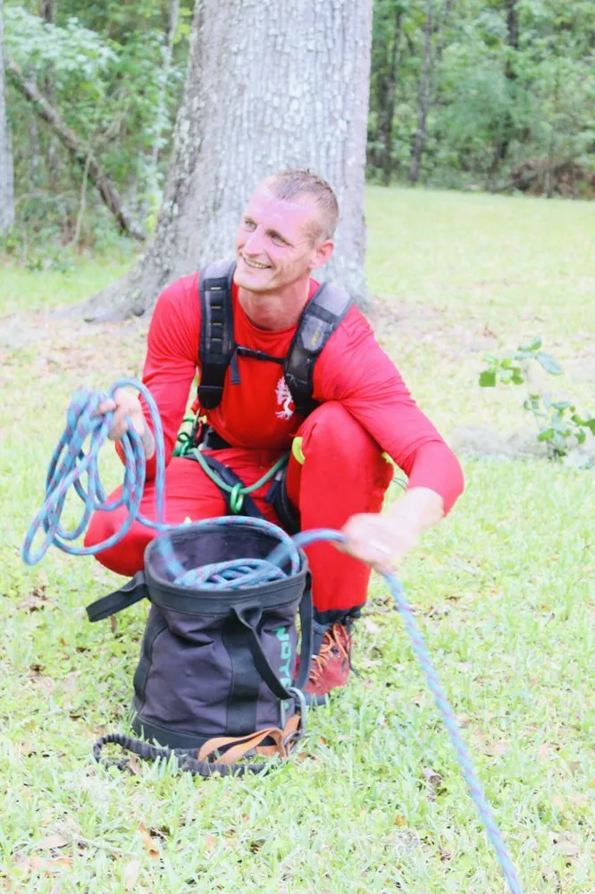 Expert landscaping services for year-round maintenance in port richey, FL by Tree Top Tree Service & Landscaping