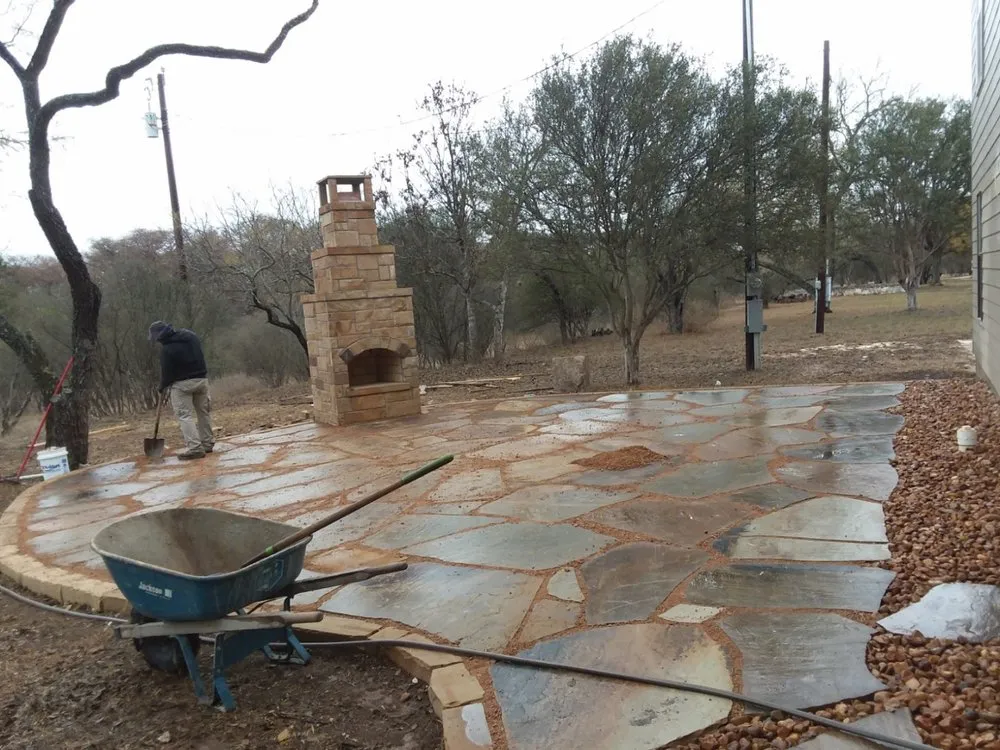 Top-rated garden landscaping in Boerne, TX - Tree Trimming & Lawn Services by Juan