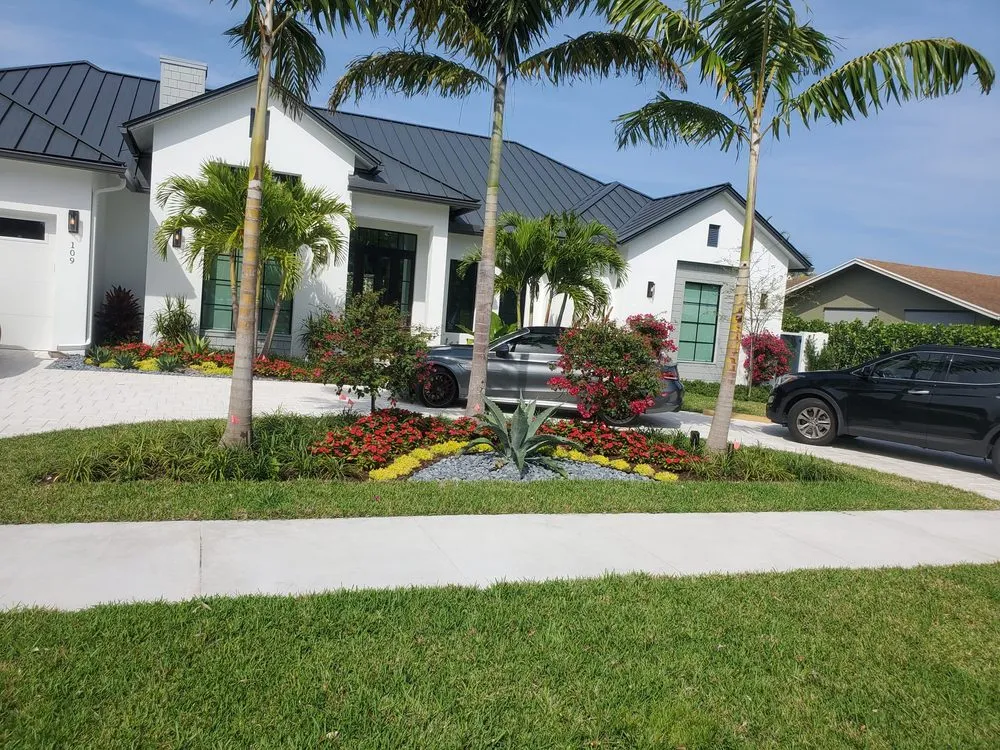 Top-rated residential landscaping for beautiful yards in Boca Raton, FL by Tree Trimming