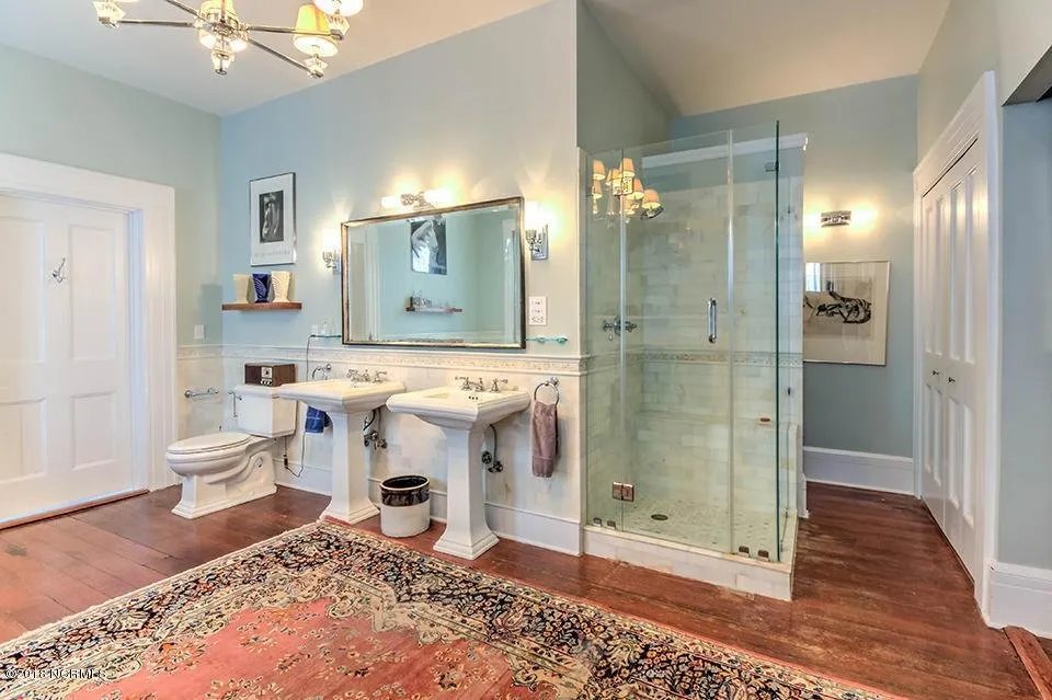 Custom landscaping services in Port Saint Lucie, FL - Tree Tropical