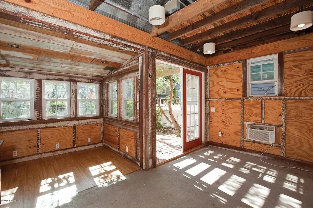 Top-rated landscaping services experts serving Port Saint Lucie, FL - Tree Tropical