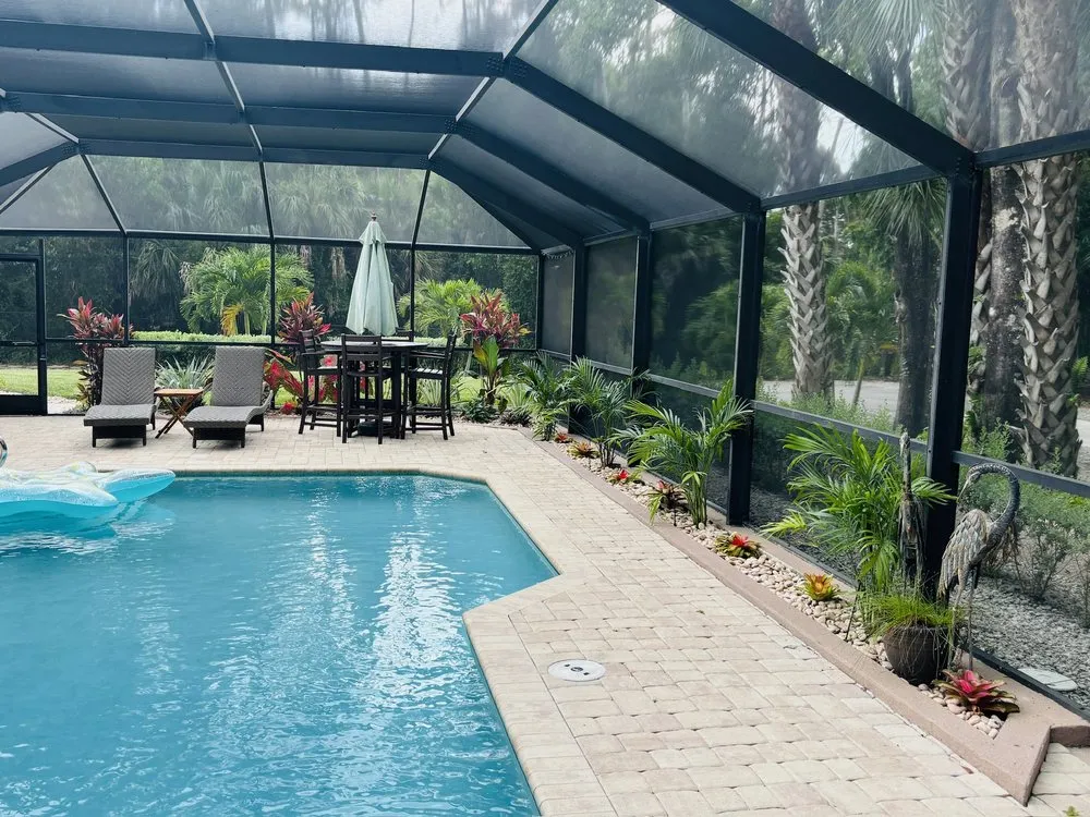 Reliable yard maintenance for year-round maintenance in Naples, FL by Tree Trunk Landscapes