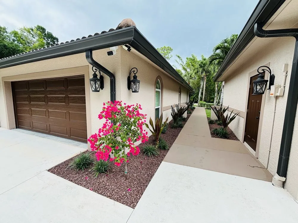 Expert garden landscaping in Naples, FL - Tree Trunk Landscapes