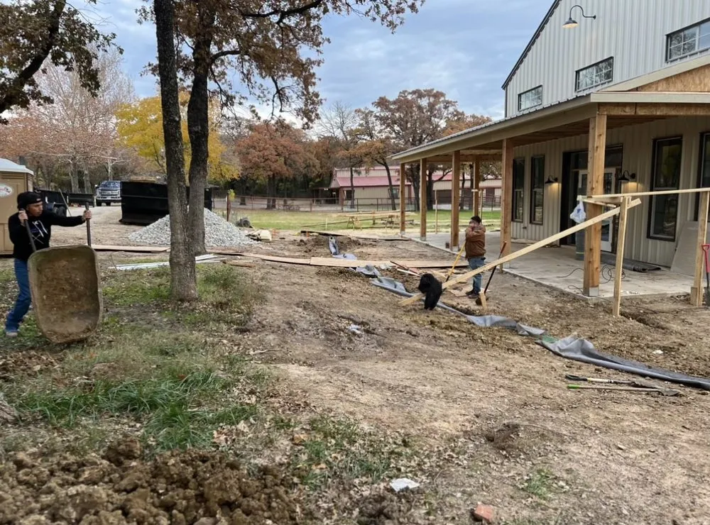 Affordable garden landscaping for homes across Irving, TX - Tree Valley Landscaping